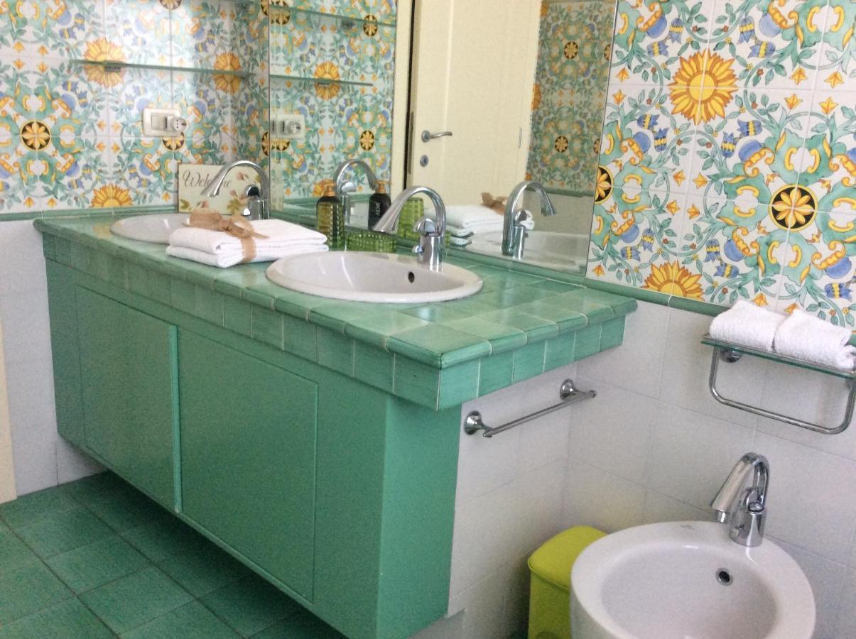 L'Acacia B&B Пьетра-Лигуре Экстерьер фото